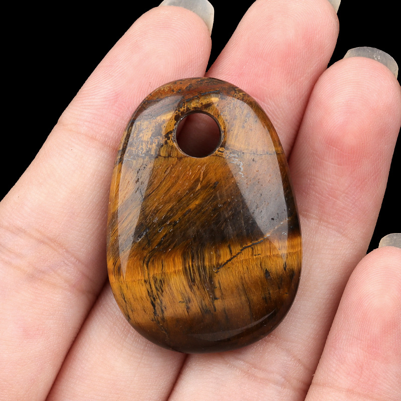 3:Tiger eye stone