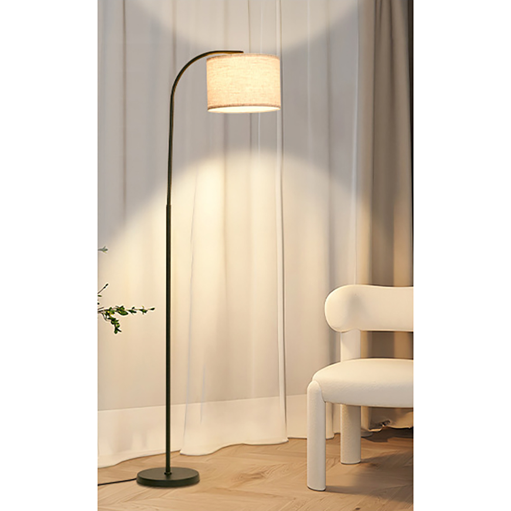 Black pole 7 shape   12w warm light