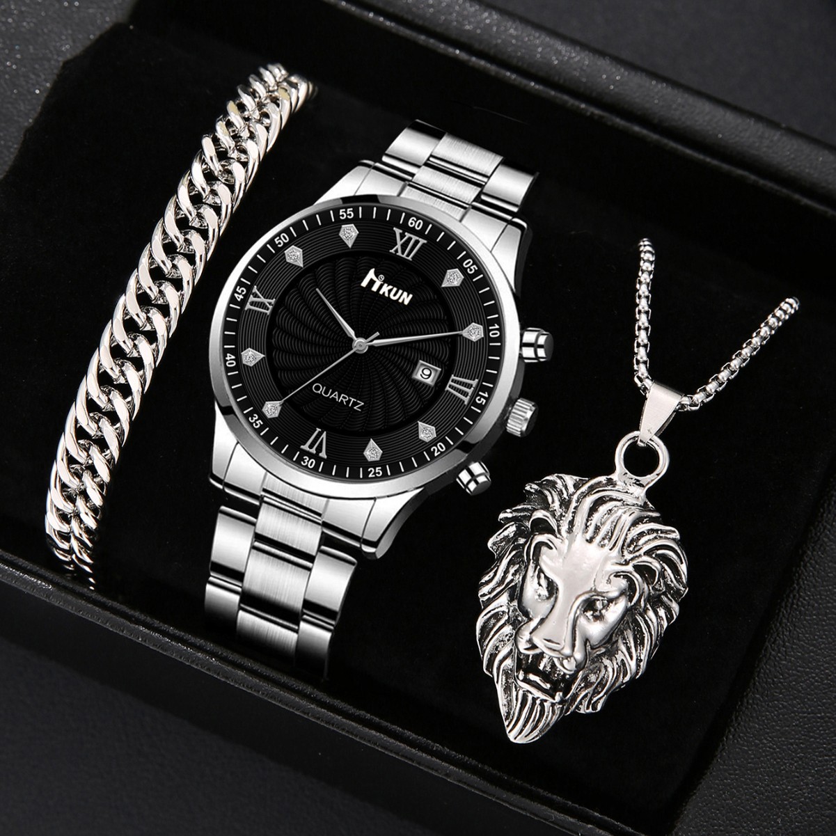 4:银色狮子套装