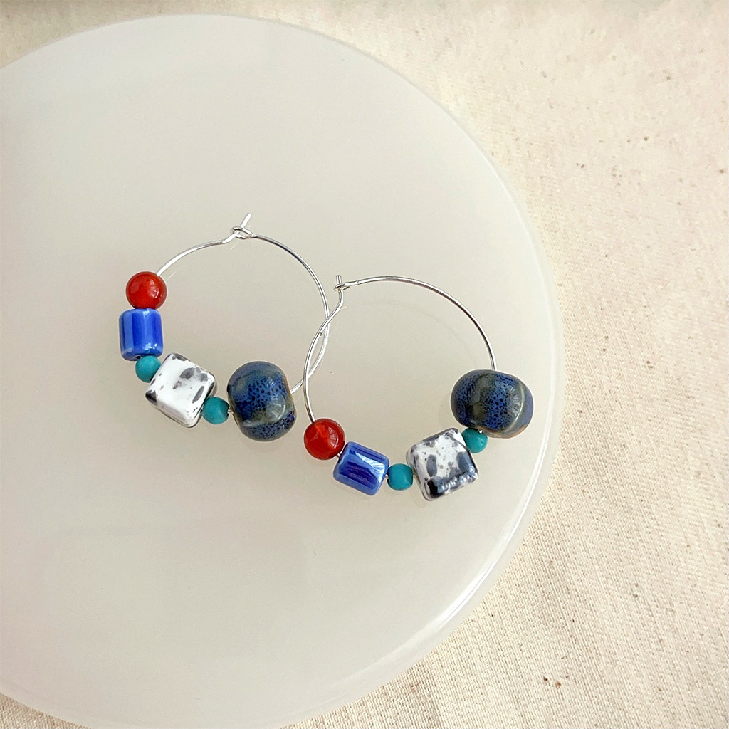 3:4208 blue and green ceramic ear buckle