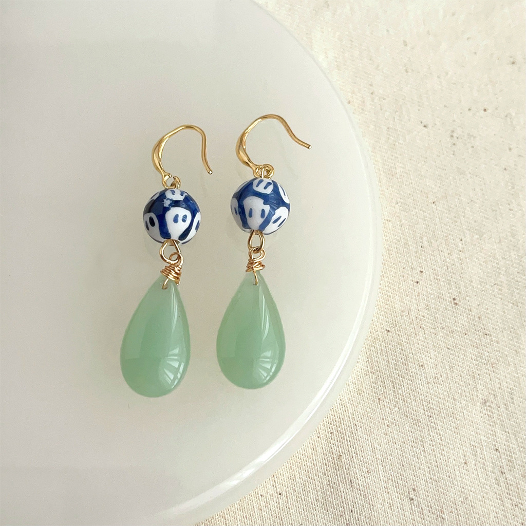 13:4201 new Chinese jade blue and white earrings