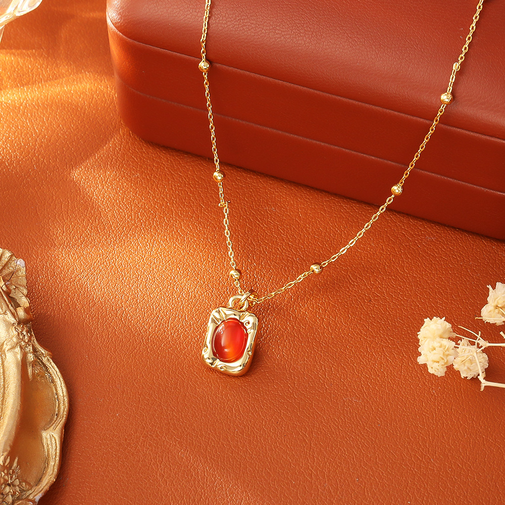 2:Red agate necklace