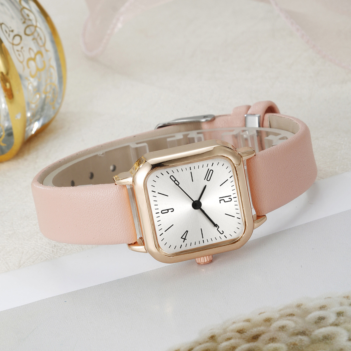 1:forró rózsaszín