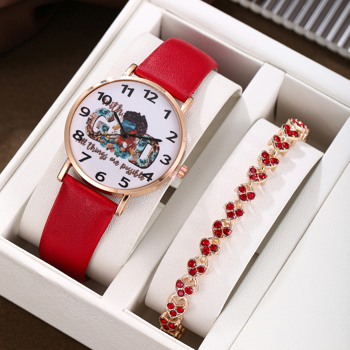 4:Red heart-shaped bracelet set