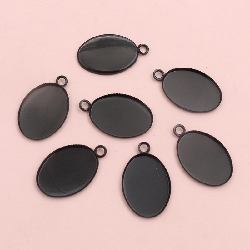 black 13x18mm