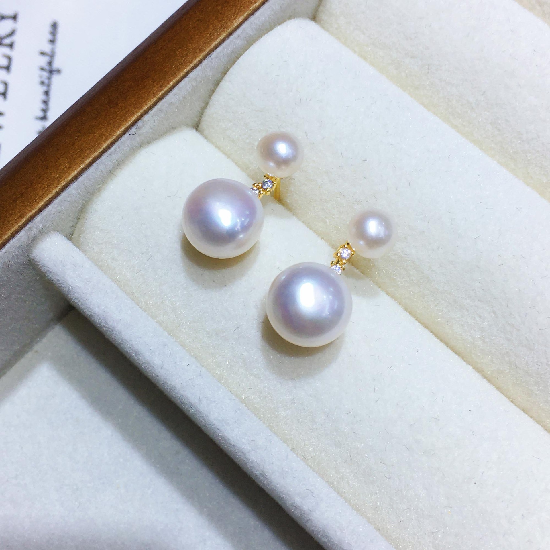4:Double bean bead earrings (14k gold injection) natural freshwater fat steamed bun pearls