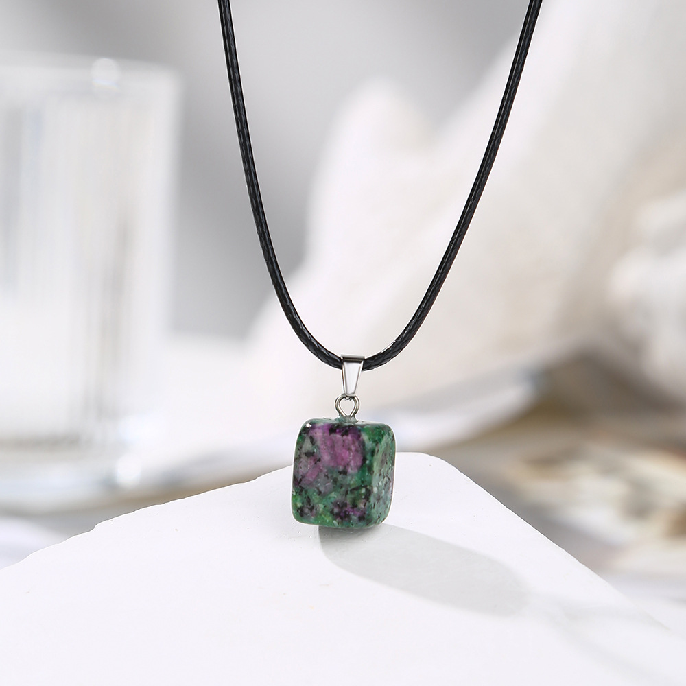 Red and green treasure