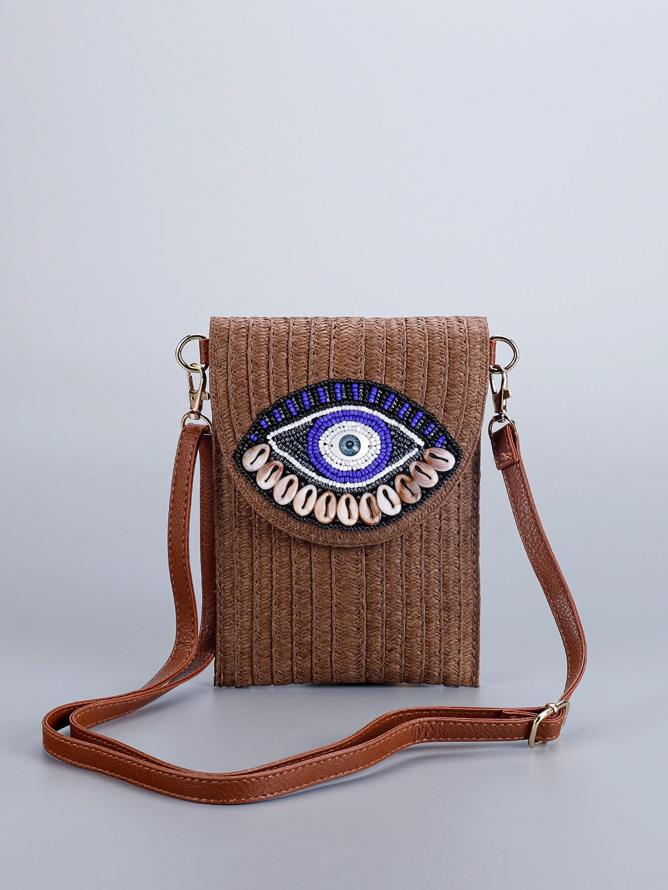 Dark brown blue eyes