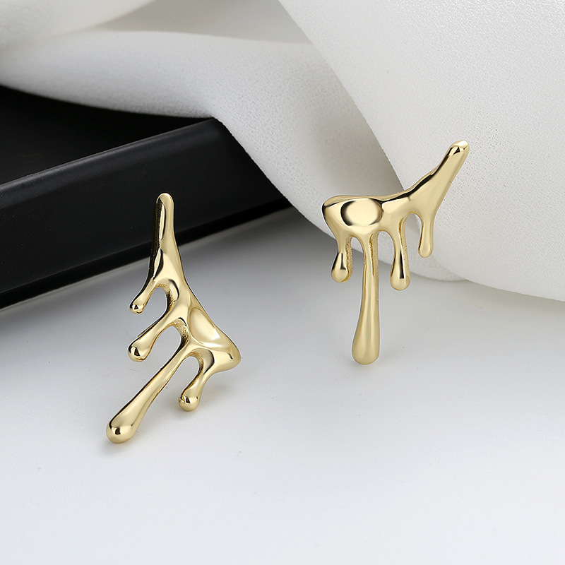 8:Irregular Lava Earrings (Gold)