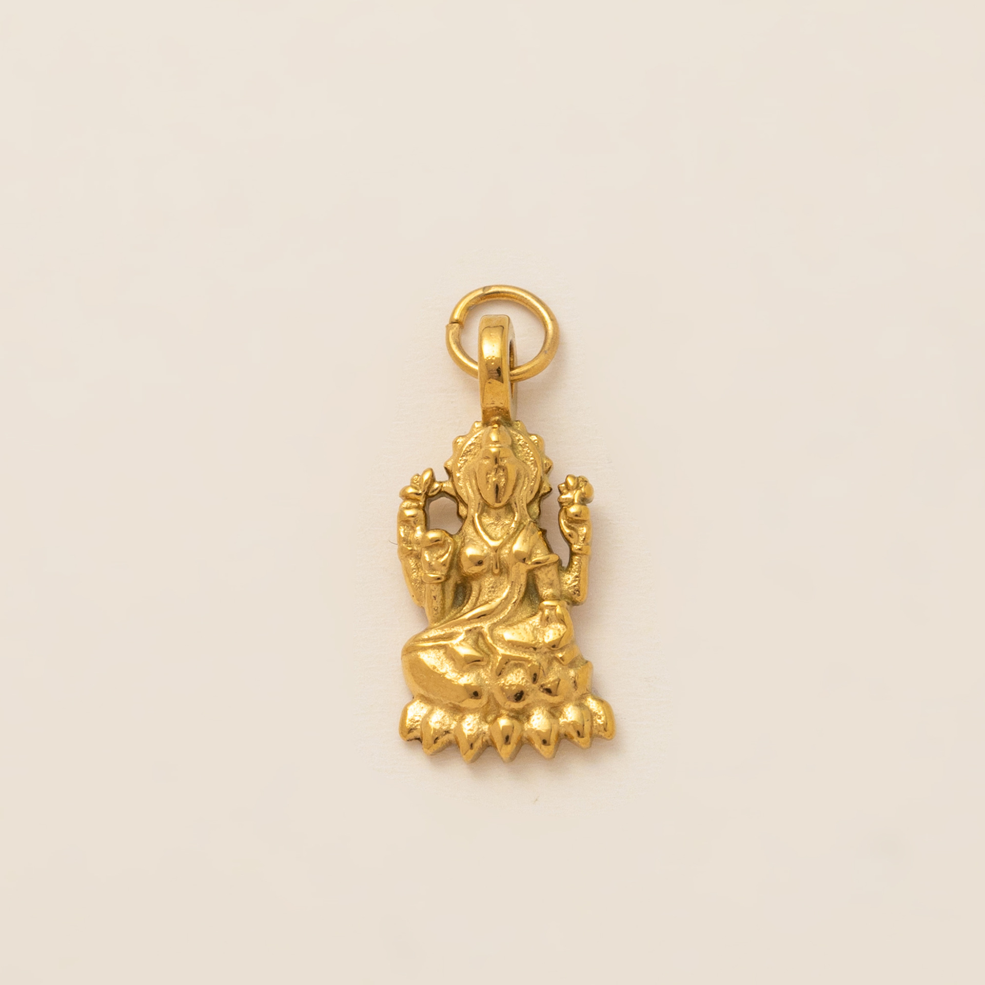 3:Ravke shimi goddess pendant