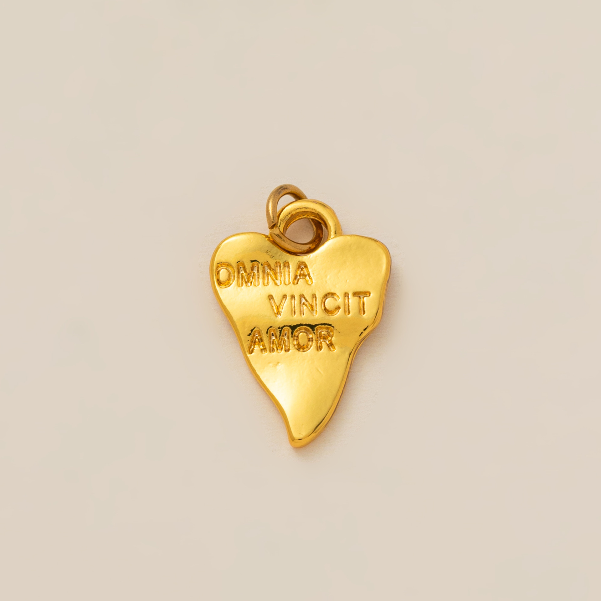 8:Heart shaped pendant