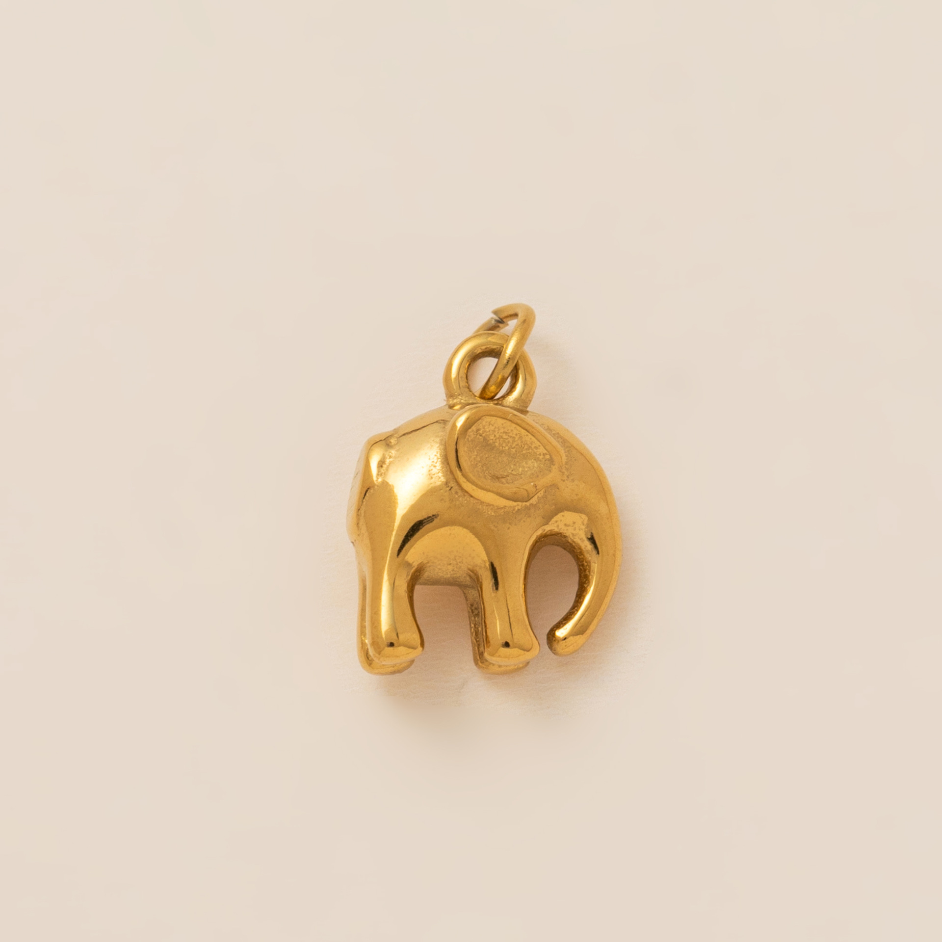 4:Elephant pendant no. 2