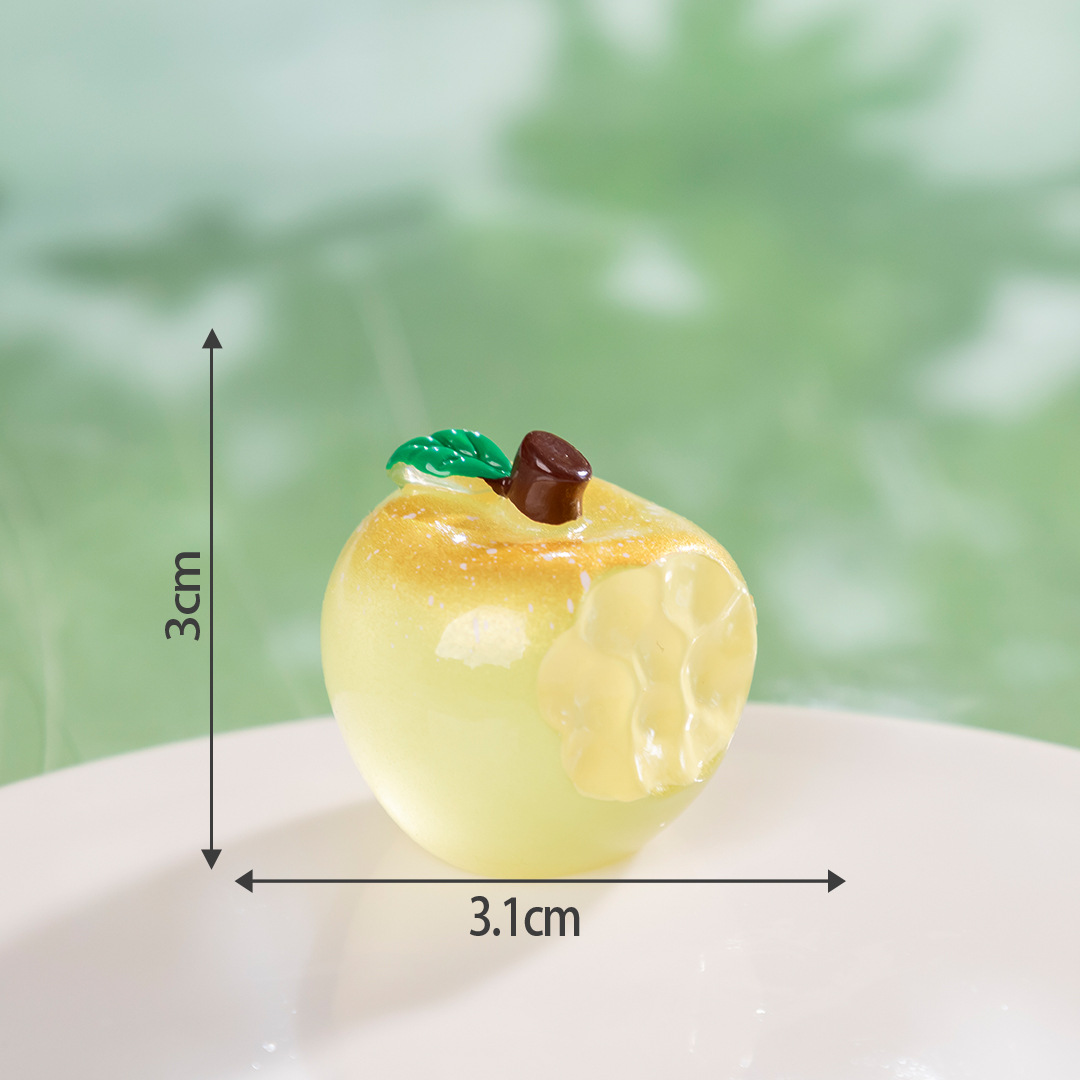 4:Take a bite of the golden apple