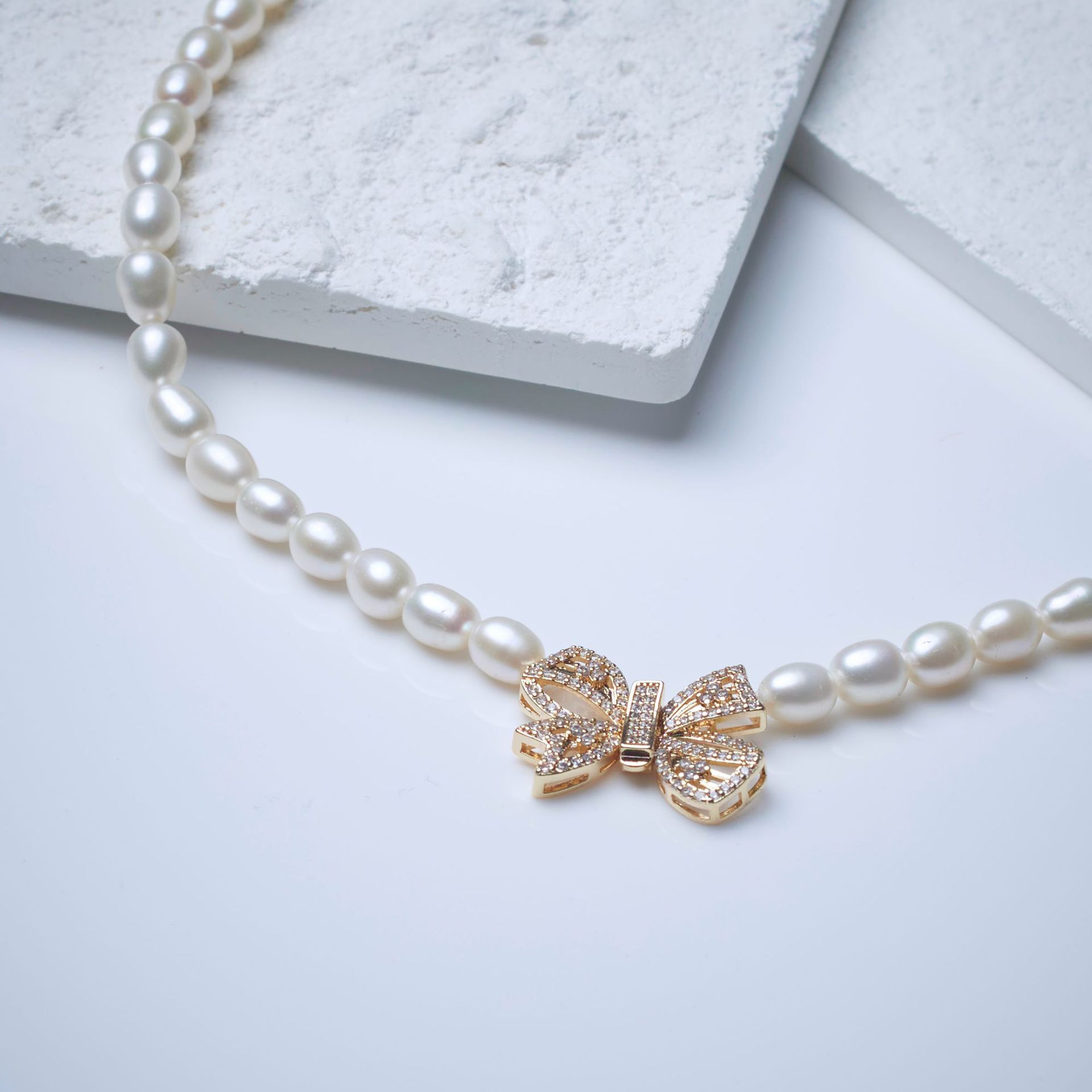 1:(L310001 copper buckle) 6-7MM beads necklace