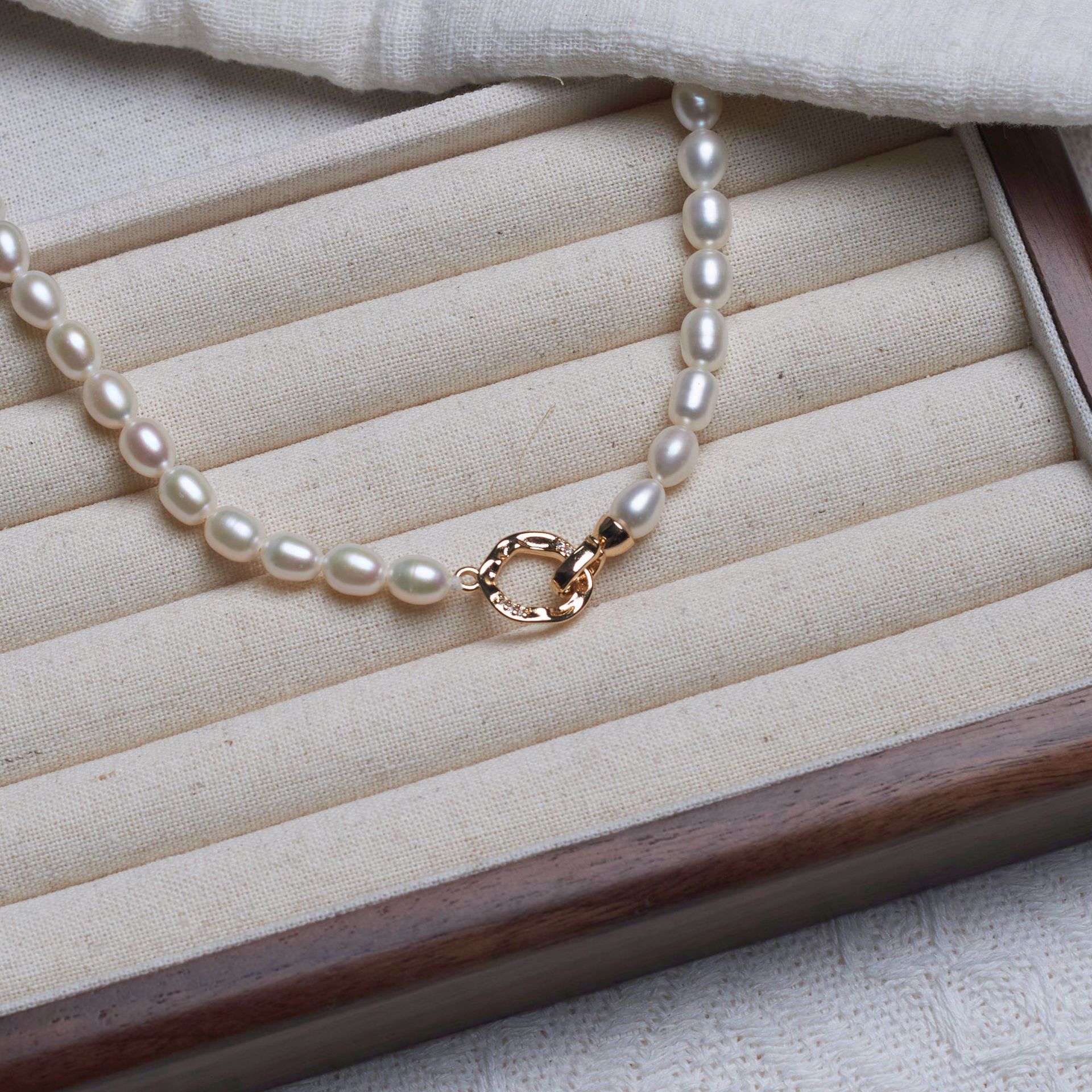 5:(L310005 copper buckle) 6-7MM beads necklace