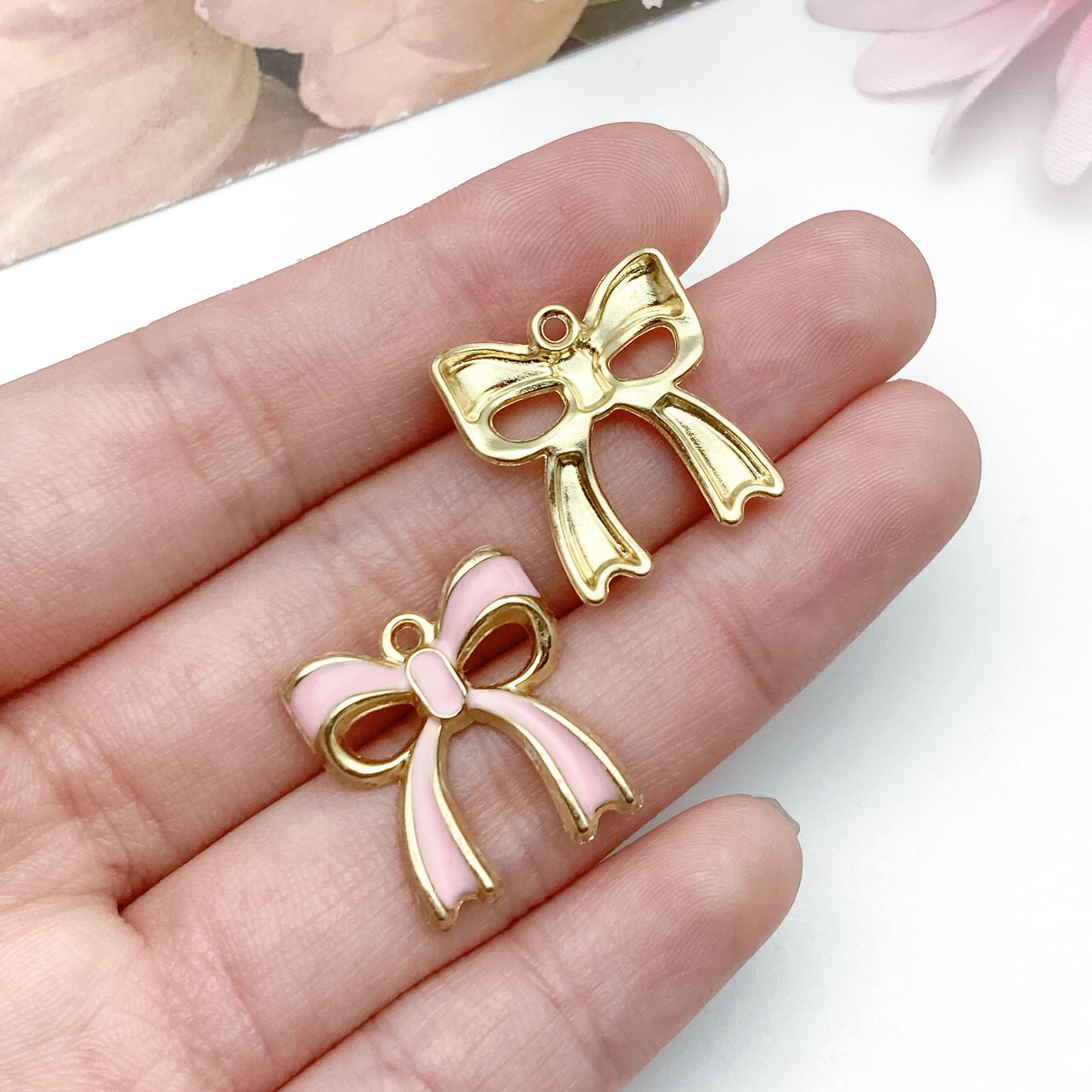 10:23156-1 kc gold pink oil dripping zinc alloy hollow bow 20×18mm-1.6g