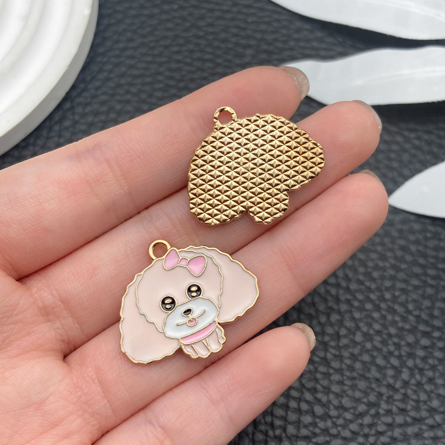 4:23291-1 pink dripping zinc alloy cartoon pet dog poodle 22x26mm-2g