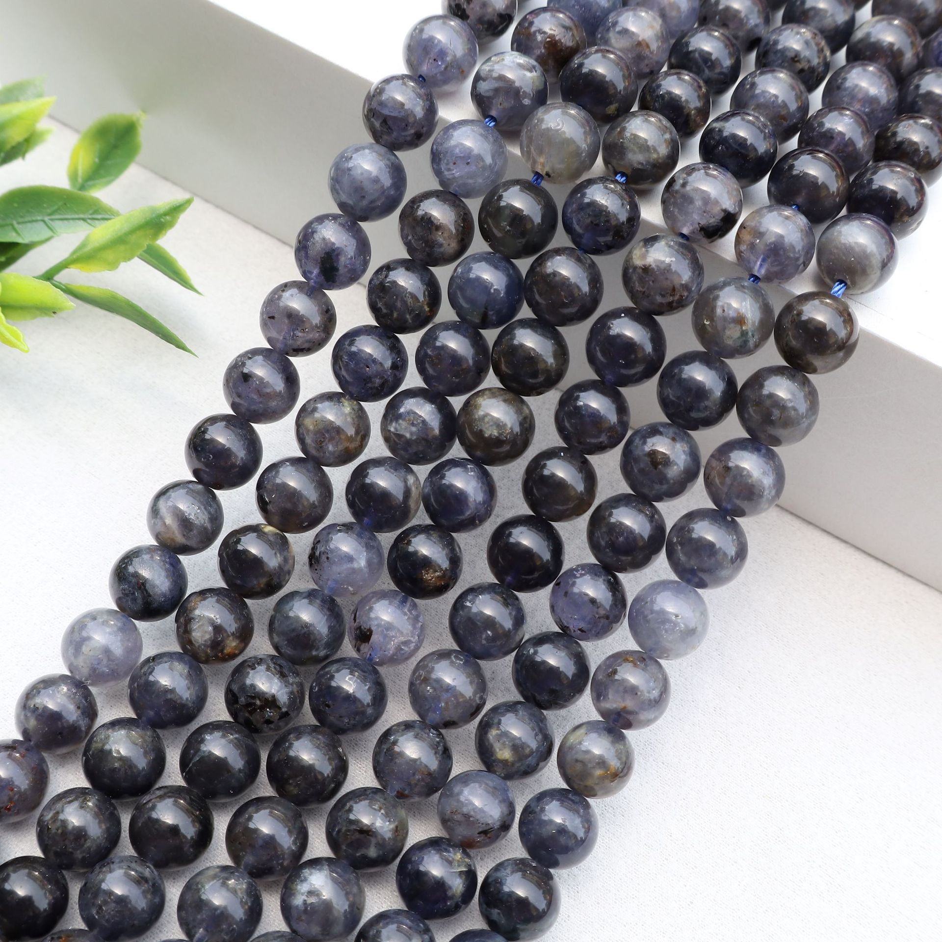 8mm (about 46 pieces)