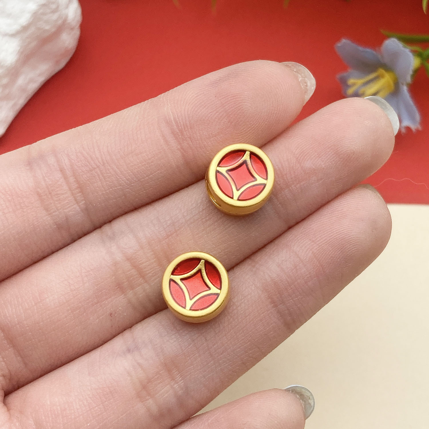 4:22503-1 10x10mm-1.89g-hole 3.5 red dripping ancient gold matte gold double-sided straight hole copper coin large hole beads