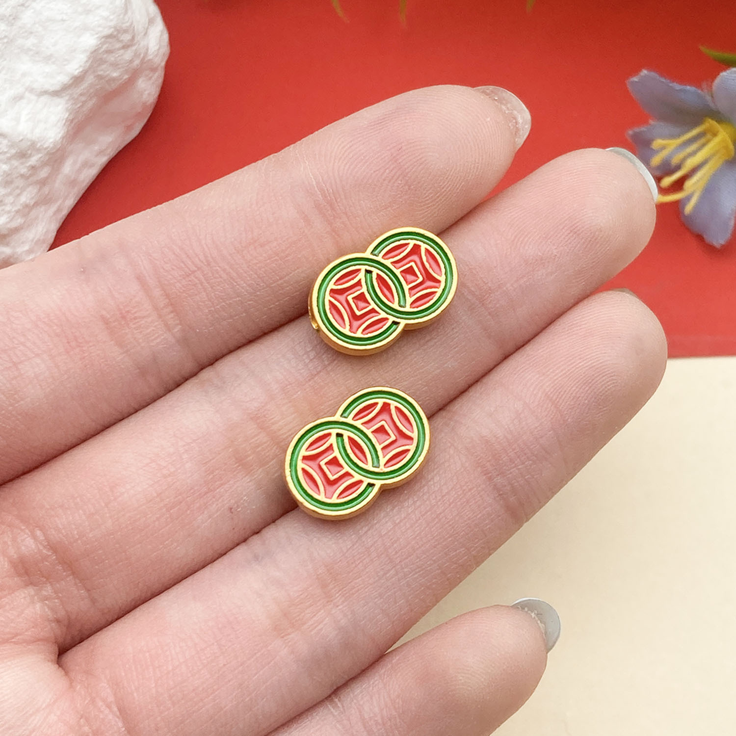 6:22658-1 14x9mm-1.9g--hole 1.5 red and green dripping oil ancient gold matte gold double-sided double copper coin spacer beads