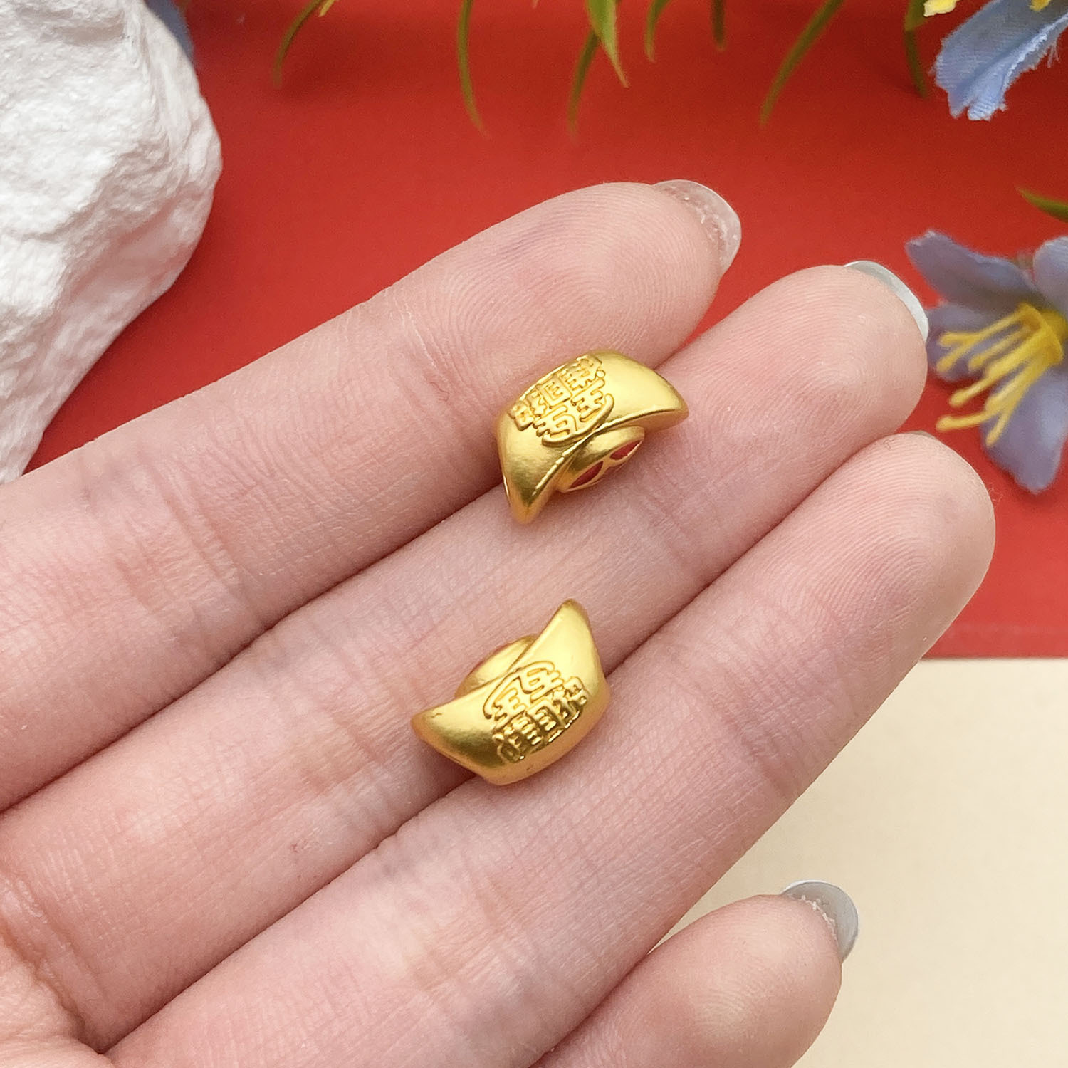 11:22693-1 12x7mm-1.75g-hole 4 red dripping oil ancient gold matte gold bring in wealth and treasure copper coin ingot large hole spacer beads