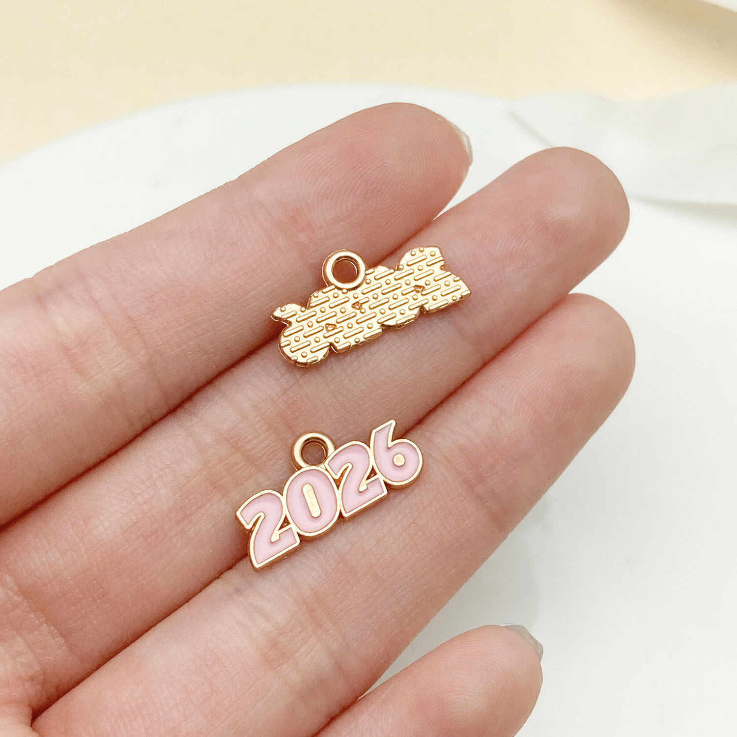 10:23344-1 kc gold pink oil dripping zinc alloy 2026 number plate 9x17mm-0.5g