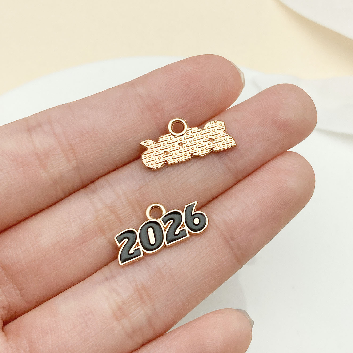 13:23347-1 kc gold black oil dripping zinc alloy 2026 number plate 9x17mm-0.5g