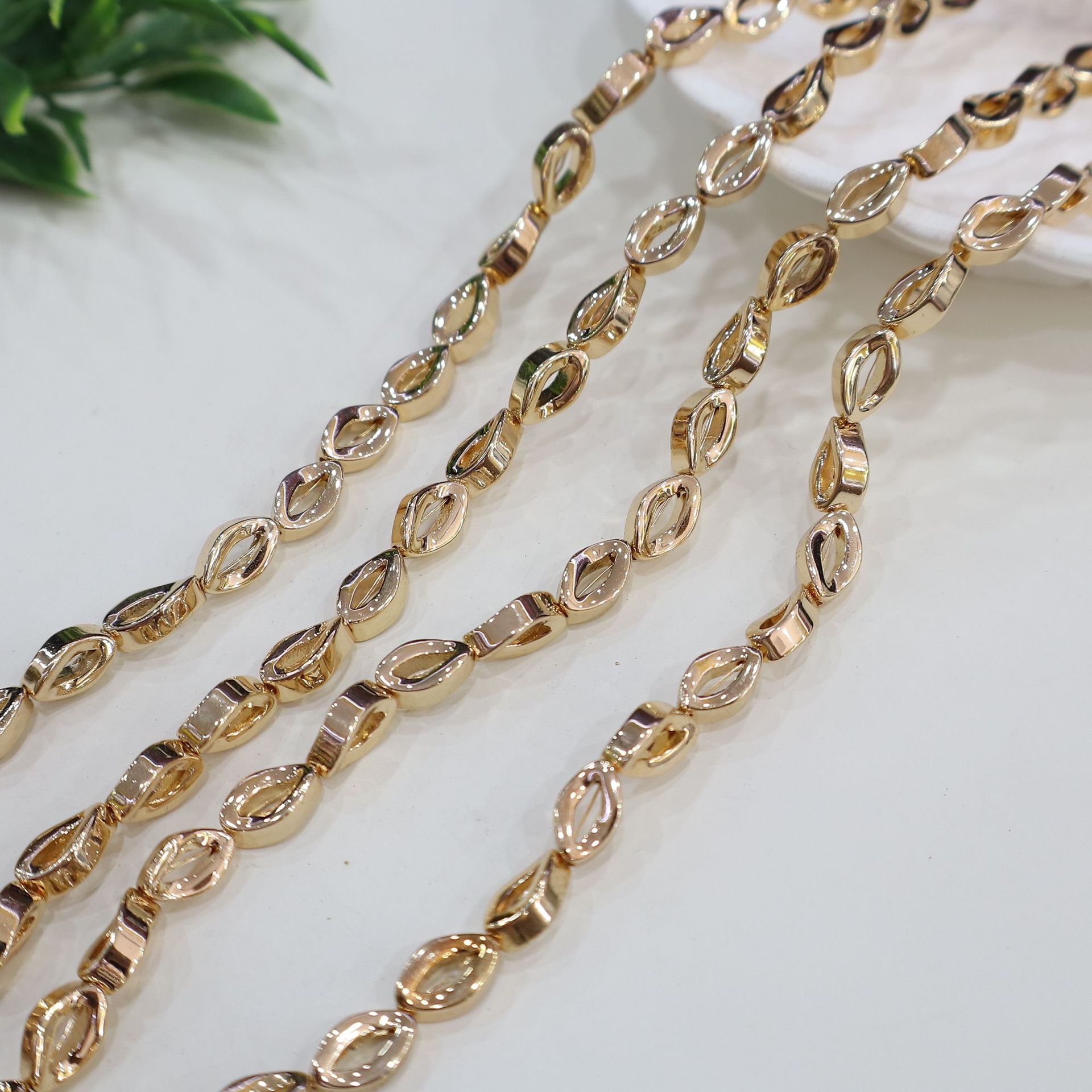 5:Bright light yellow