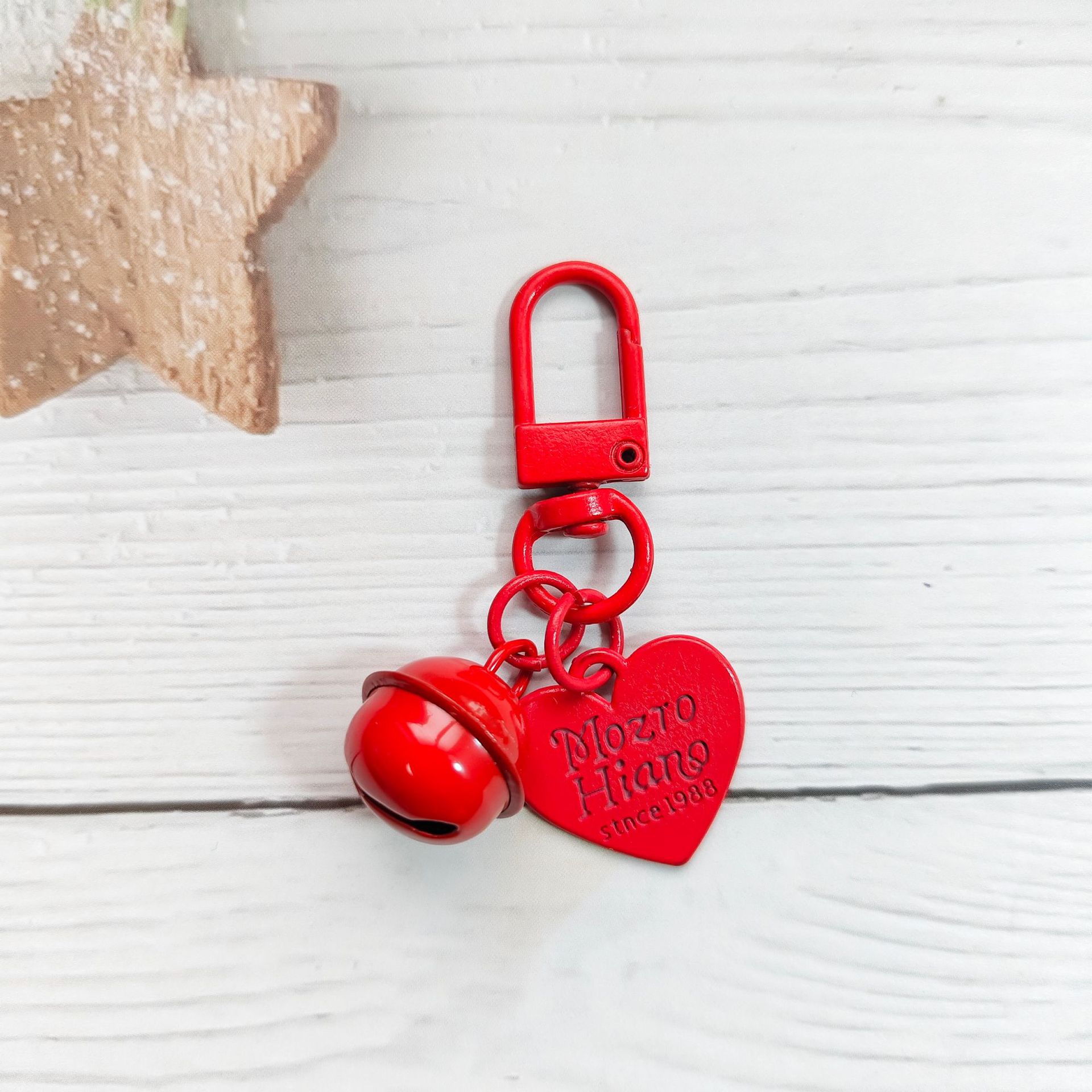 1:Red 18mm bell   alloy love piece