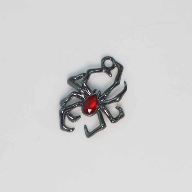 4:The gun is black with red diamonds