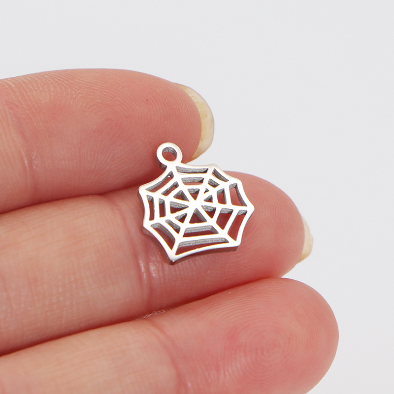 2:Steel color spider web