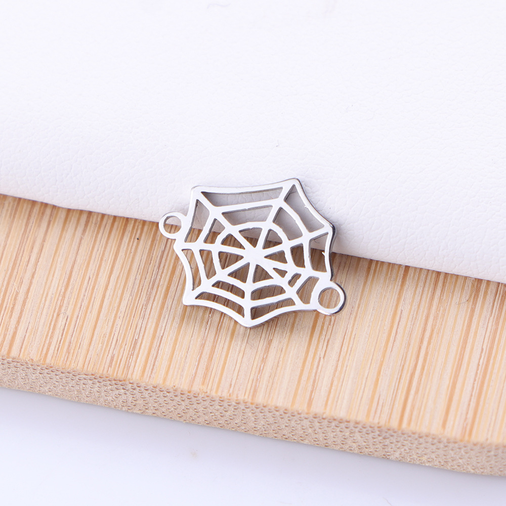 2:Steel color spider web