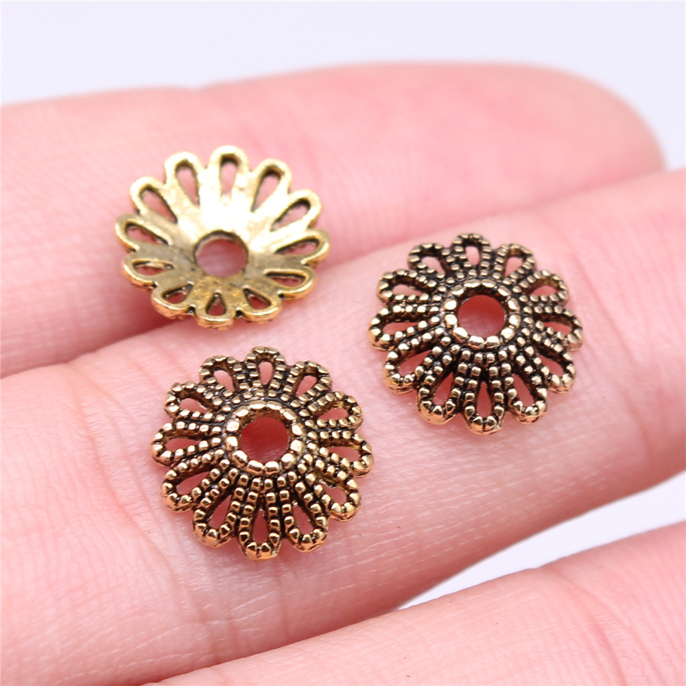 1 アンティークゴールドカラー