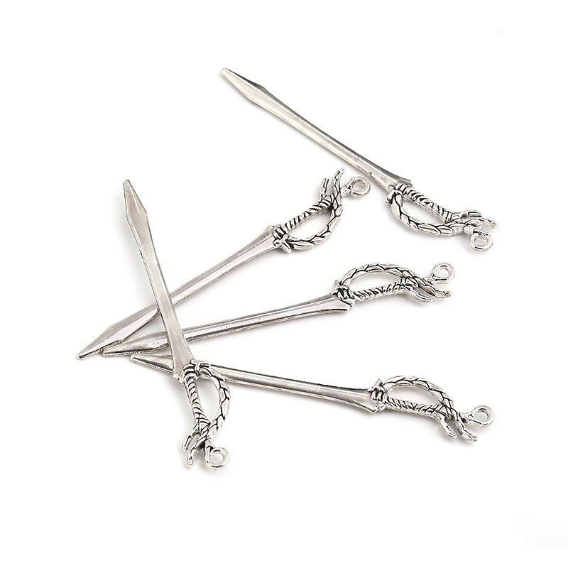 11:Weapon 11(69x 11.5x 3mm)