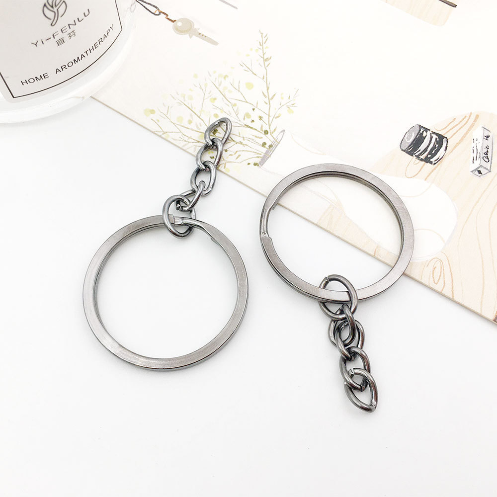 Gun black key ring with chain 30mm