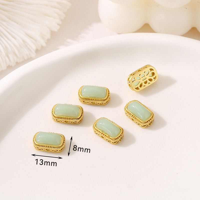 2:Style 2 ancient golden horse saddle light green spacer beads 8 * 13mm
