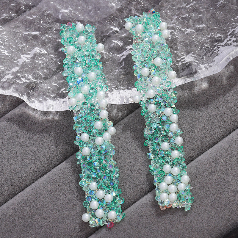 4:4 transparent mint green [with pearls]]