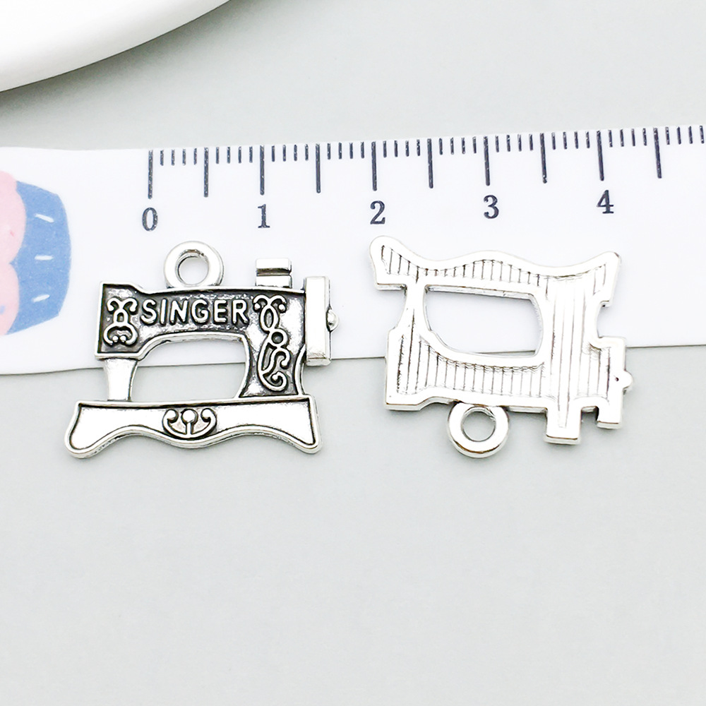 7:1 ancient silver sewing machine 12*20mm