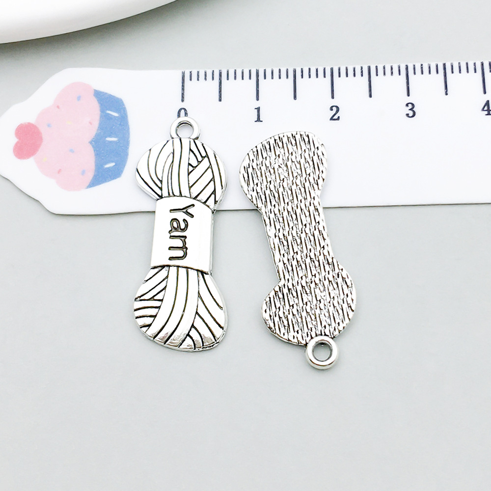 17:1 ancient silver wool ball 12*31mm