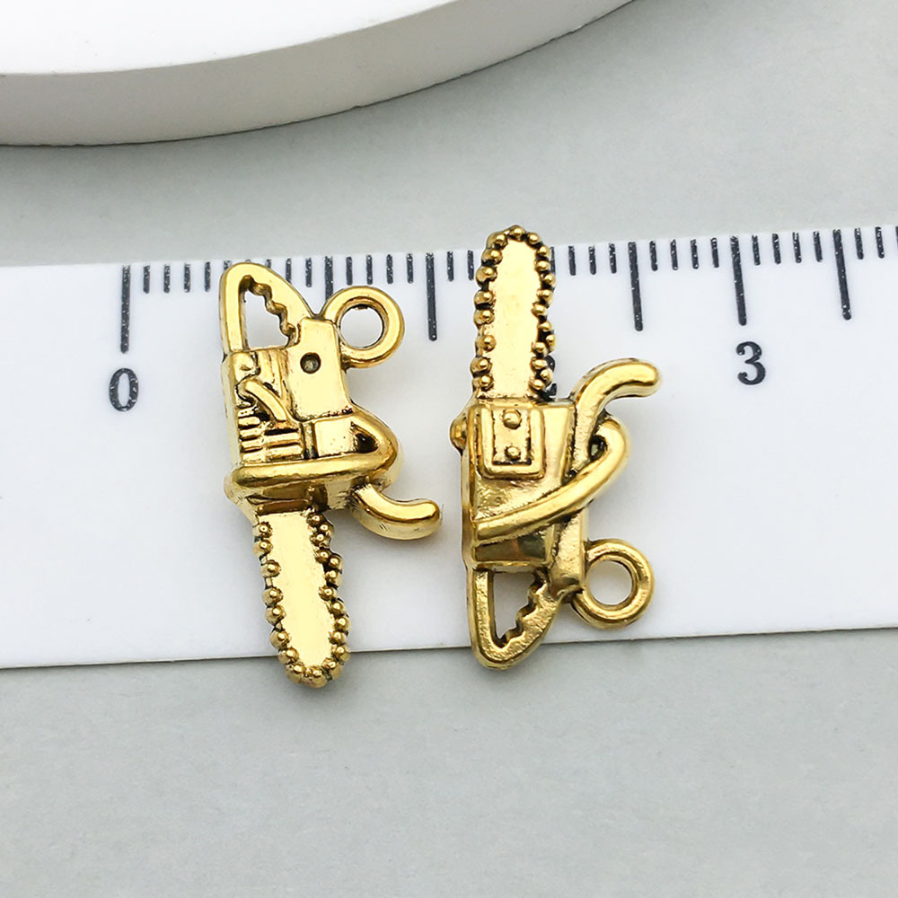 12:1 ancient gold chainsaw 20*10mm