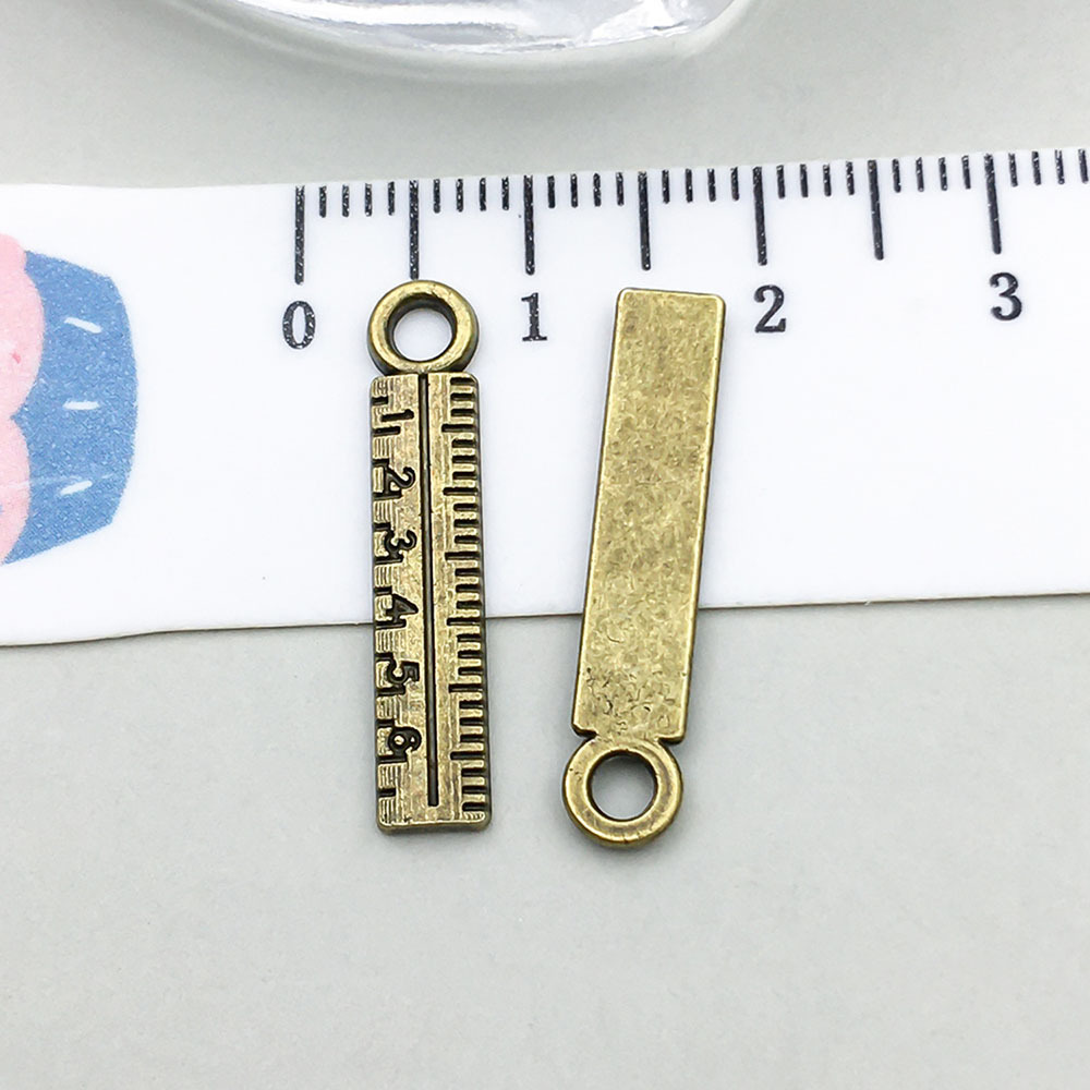 13:1 ancient green ruler 5*24mm