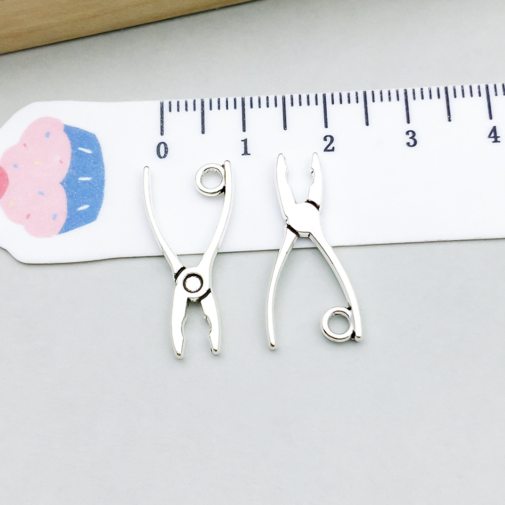 10:1 ancient silver pliers 11*23mm