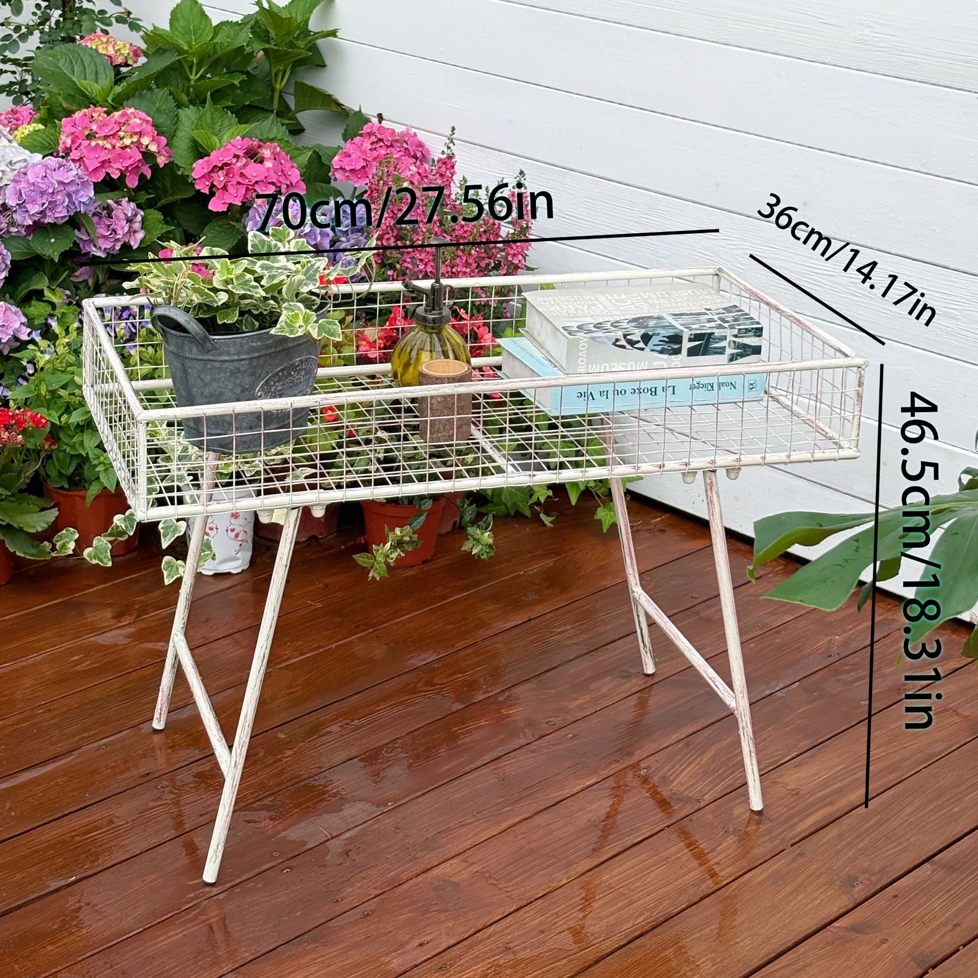 Single layer mesh retro white