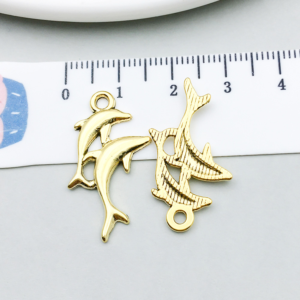 6:1 ancient gold dolphin 28*14mm--20730