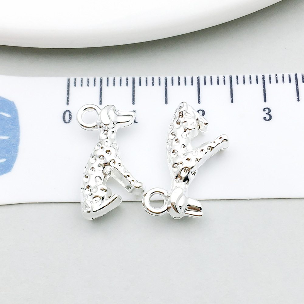 6:1 bright silver spotted sitting dog 16*9mm-1.4g-20539