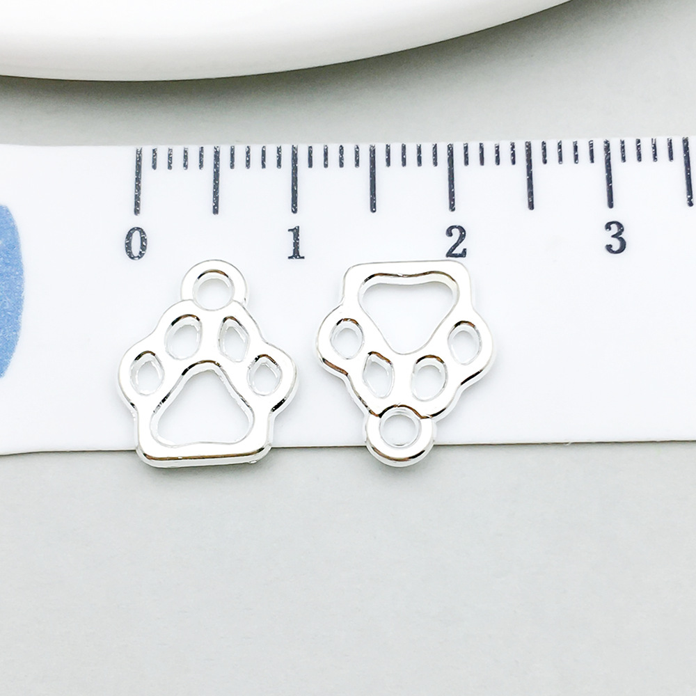 20:1 bright silver dog paw 13*11mm-0.6g-20647