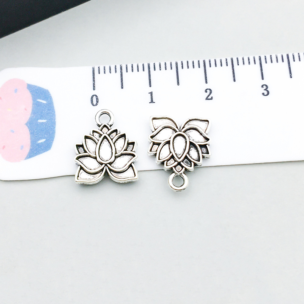 15:1 ancient silver lotus 11*13mm-0.7g-15693