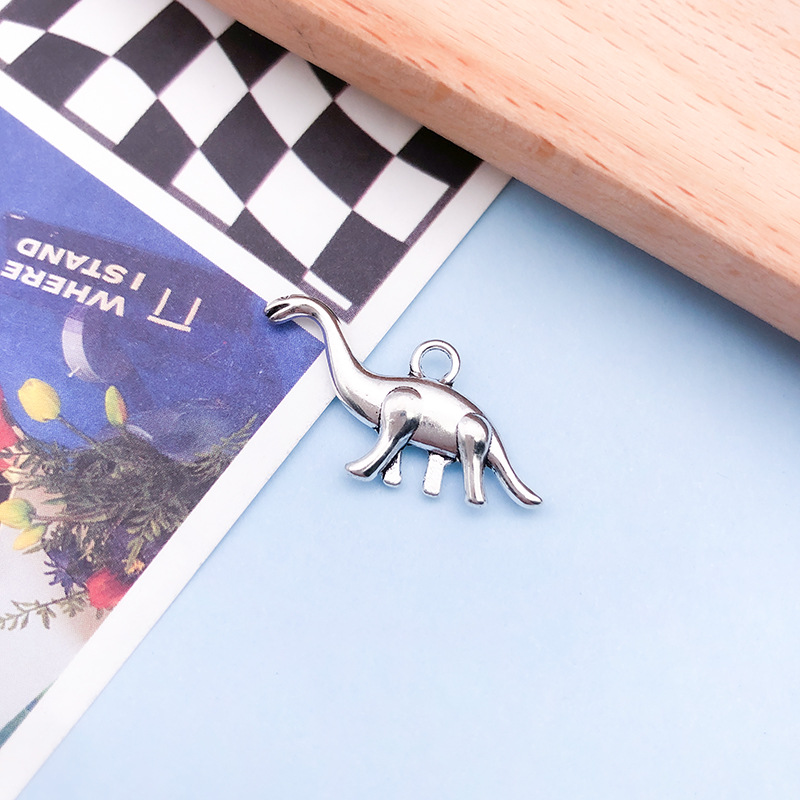 4:1 ancient silver long-necked dinosaur 13 × 27mm-2381/1.7g