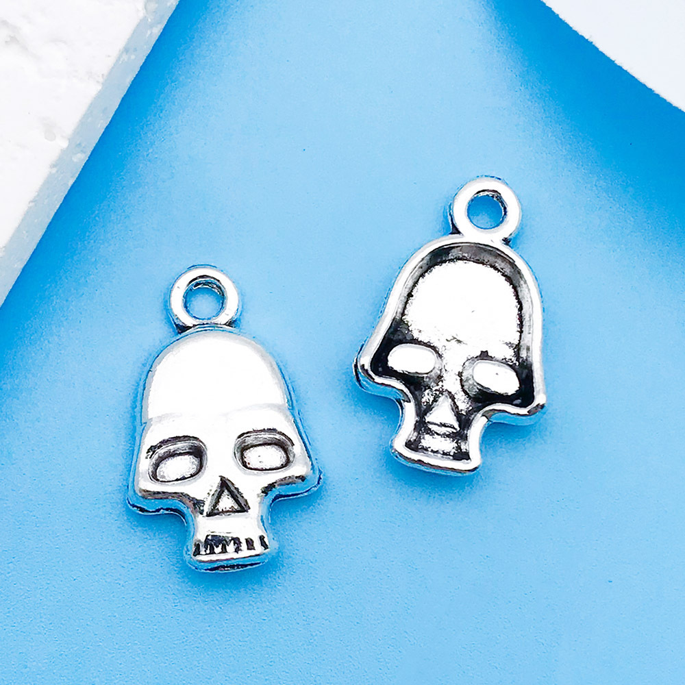 10:1 ancient silver skull 12x18mm-10876-0.9g