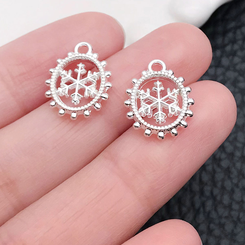 5:1 bright silver Christmas snowflake 12x15mm-20023-0.8g